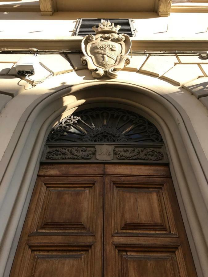 The Golden Tree Apartment Florence Exterior photo
